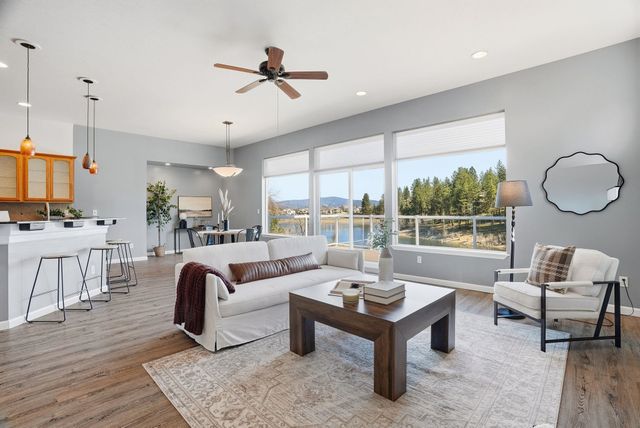 859 S Shelley Lake Ln, Spokane Valley, WA 99037