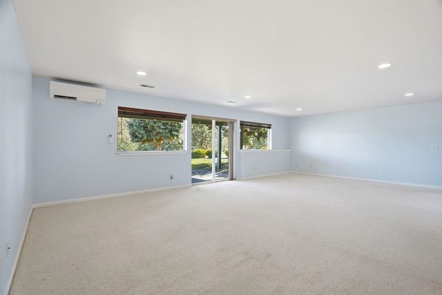 859 S Shelley Lake Ln, Spokane Valley, WA 99037