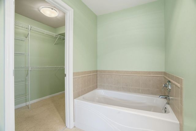 859 S Shelley Lake Ln, Spokane Valley, WA 99037