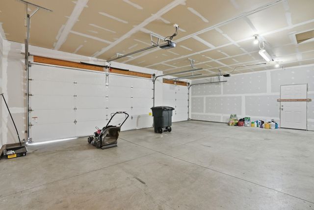 859 S Shelley Lake Ln, Spokane Valley, WA 99037