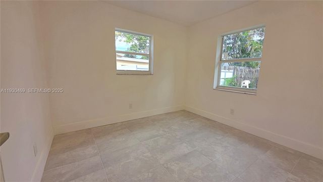 1700 N Cypress Rd, Pompano Beach, FL 33060