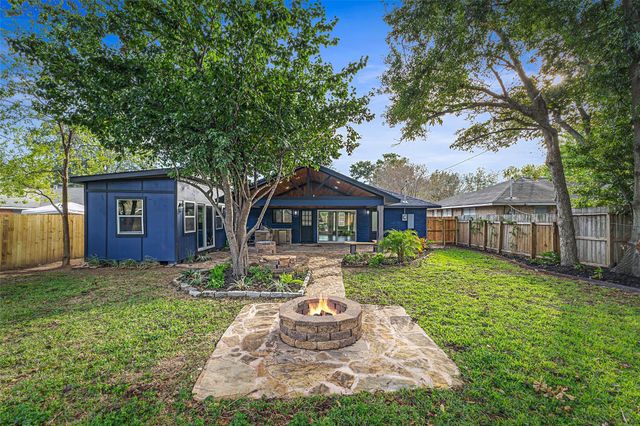 5402 Libbey Lane, Houston, TX 77092