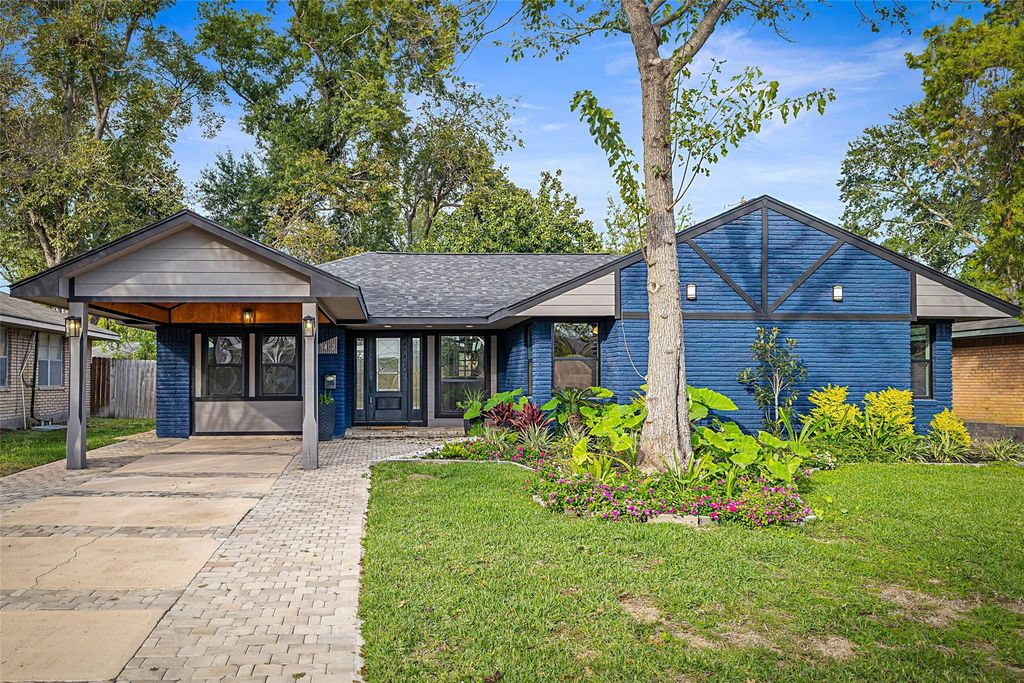 5402 Libbey Lane, Houston, TX 77092