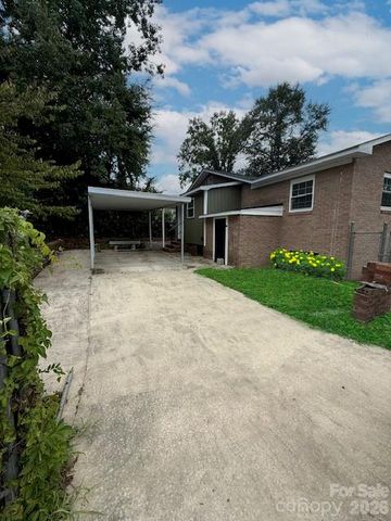 436 Clinton Avenue, Lancaster, SC 29720