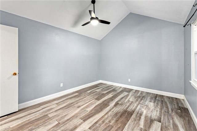 230 SW Pinetree Lane, Lee's Summit, MO 64063
