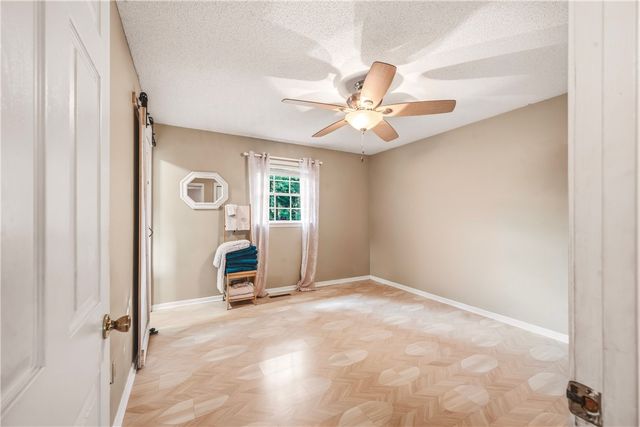 2001 Ridgeview Lane, Seneca, SC 29678