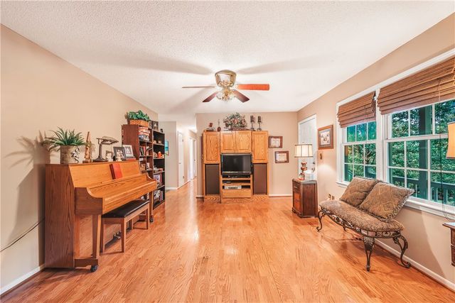 2001 Ridgeview Lane, Seneca, SC 29678