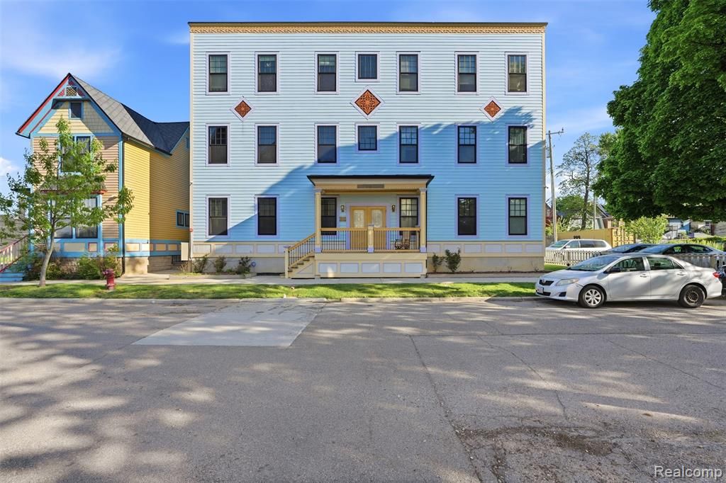 1786 W Willis Street 1, Detroit, MI 48208
