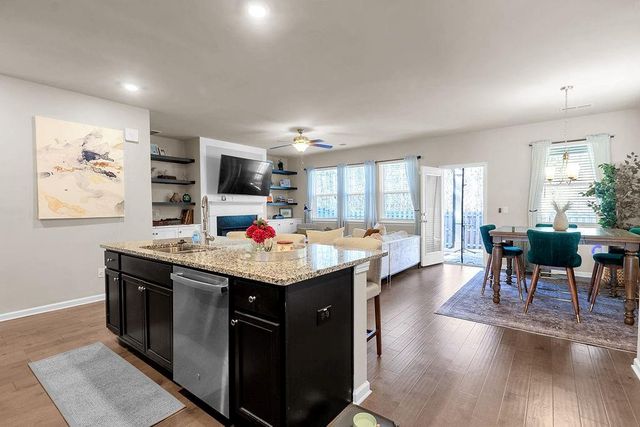 1584 Jacobs Way, Stone Mountain, GA 30083