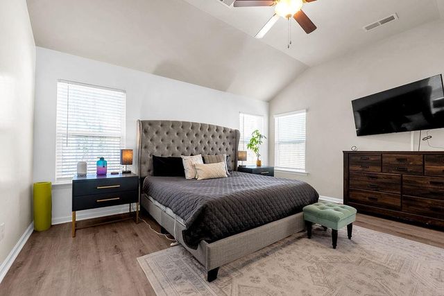 1584 Jacobs Way, Stone Mountain, GA 30083