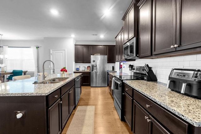 1584 Jacobs Way, Stone Mountain, GA 30083