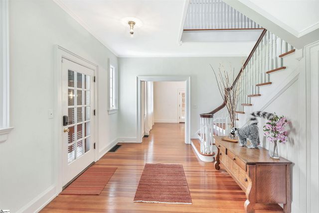 905 W Market Street, Anderson, SC 29624