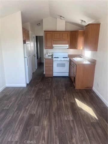 1445 W FLORIDA 113, Hemet, CA 92543