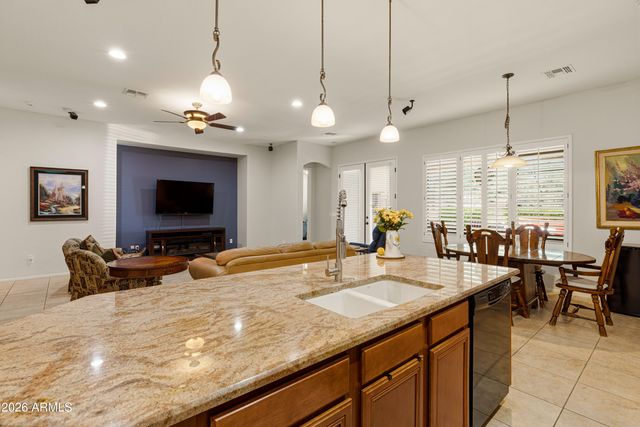 2020 W Bonanza Lane, Phoenix, AZ 85085