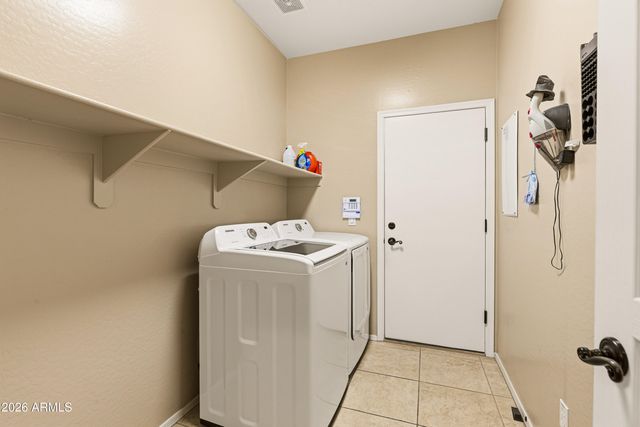 2020 W Bonanza Lane, Phoenix, AZ 85085