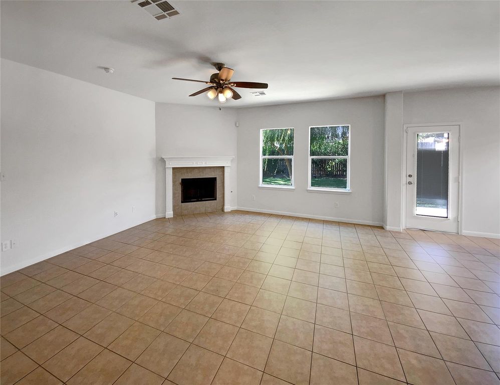 4205 Windberry CT, Round Rock, TX 78665