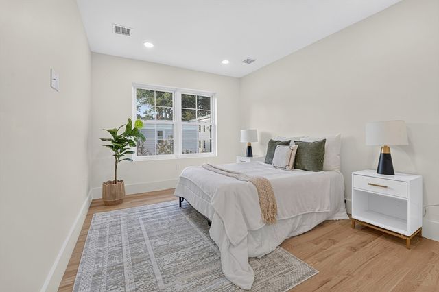 64 Nelson St 4, Boston, MA 02124