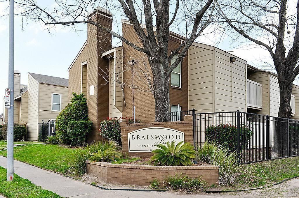 8100 Creekbend Drive 184, Houston, TX 77071
