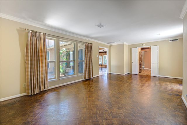 13307 Barryknoll Lane, Houston, TX 77079