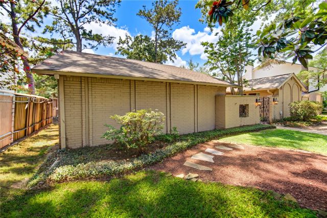 13307 Barryknoll Lane, Houston, TX 77079