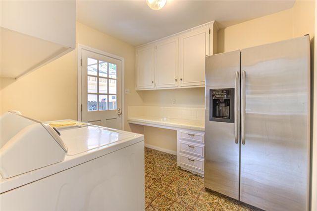 13307 Barryknoll Lane, Houston, TX 77079