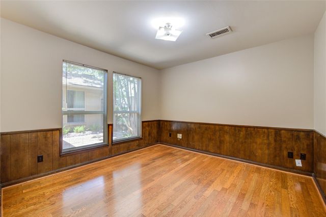 13307 Barryknoll Lane, Houston, TX 77079