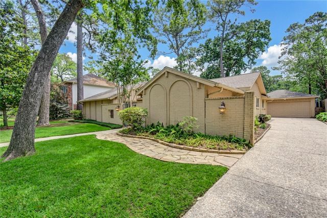 13307 Barryknoll Lane, Houston, TX 77079