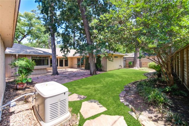 13307 Barryknoll Lane, Houston, TX 77079