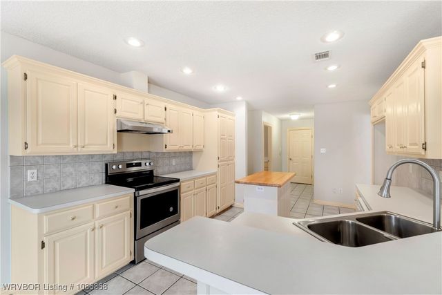 3708 Sandy, Fort Smith, AR 72903