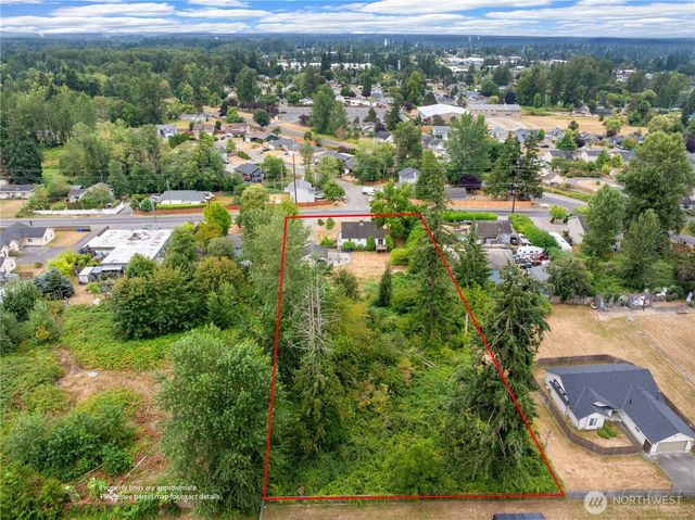 215 99th Street E, Tacoma, WA 98445