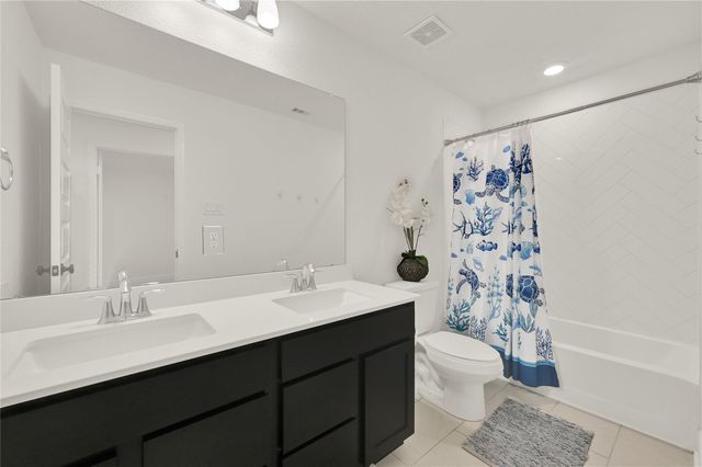 13246 Westmont Heights Lane, Houston, TX 77044