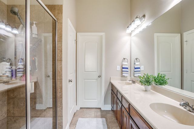 110 Sheri Way, Red Oak, TX 75154