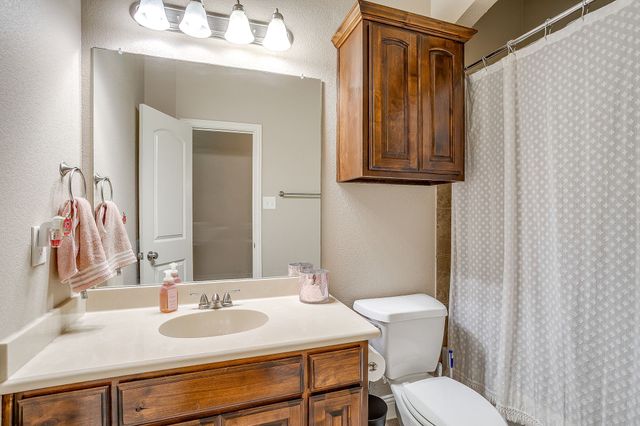 110 Sheri Way, Red Oak, TX 75154