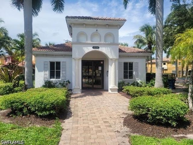 10171 Tin Maple Drive 98, Estero, FL 33928