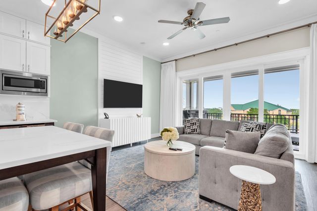 203 Henderson Resort Way 4204, Destin, FL 32541