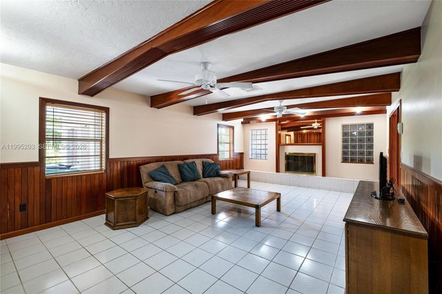 14021 SW 97th Ave, Miami, FL 33176