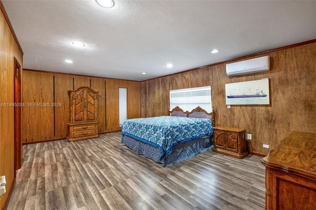 14021 SW 97th Ave, Miami, FL 33176