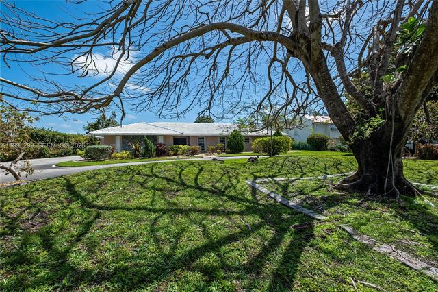 14021 SW 97th Ave, Miami, FL 33176