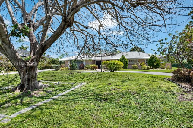 14021 SW 97th Ave, Miami, FL 33176