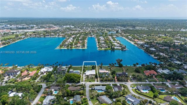 14021 SW 97th Ave, Miami, FL 33176