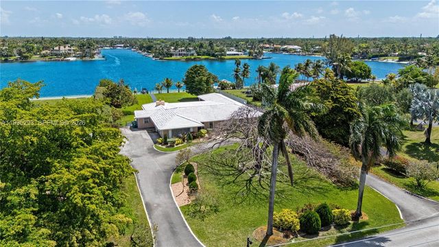 14021 SW 97th Ave, Miami, FL 33176