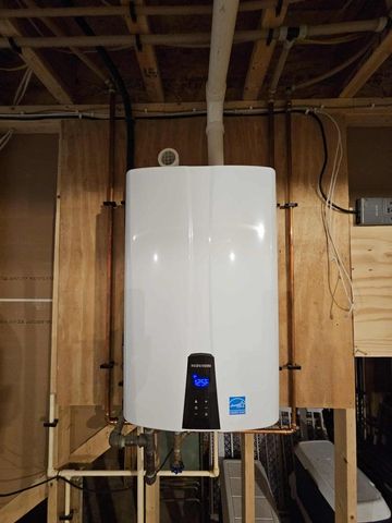 W7986 County Road B #10, Lake Mills, WI 53551