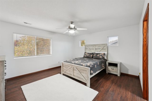 8601 Westown Parkway 30106, West Des Moines, IA 50266