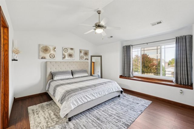 8601 Westown Parkway 30106, West Des Moines, IA 50266