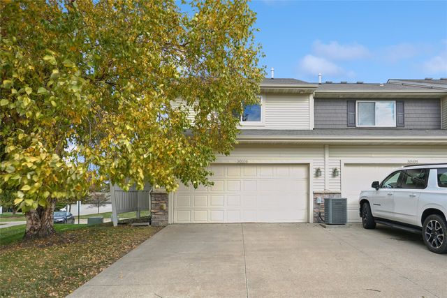 8601 Westown Parkway 30106, West Des Moines, IA 50266