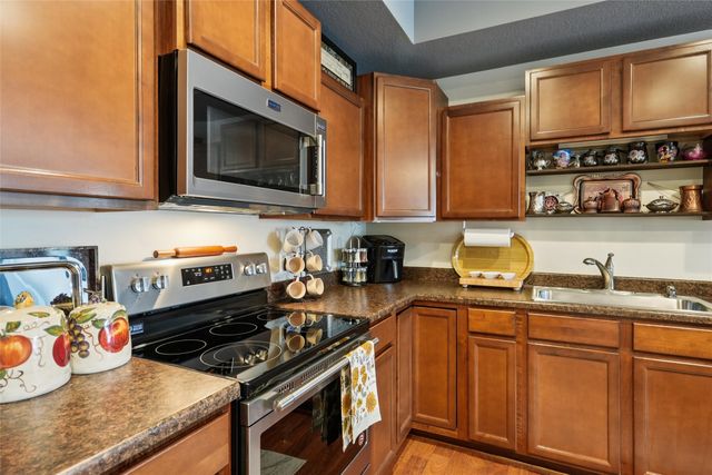 8601 Westown Parkway 30106, West Des Moines, IA 50266