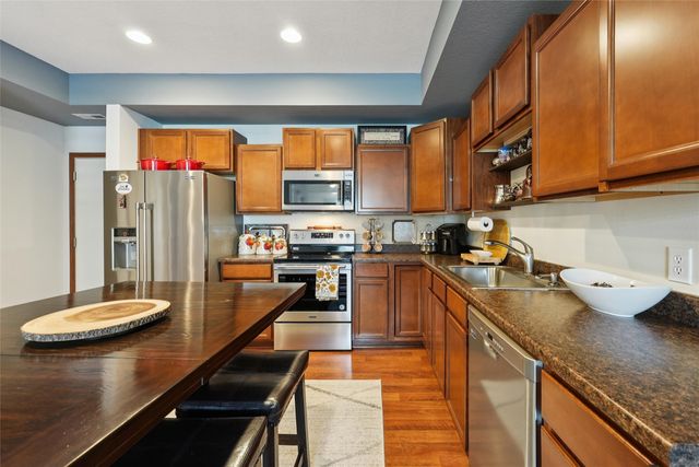 8601 Westown Parkway 30106, West Des Moines, IA 50266