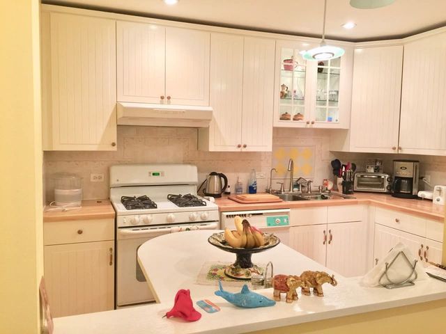 1133 Miller Lane 108, Buffalo Grove, IL 60089