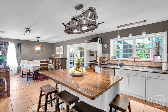 22 Daveitta Drive, Savannah, GA 31419