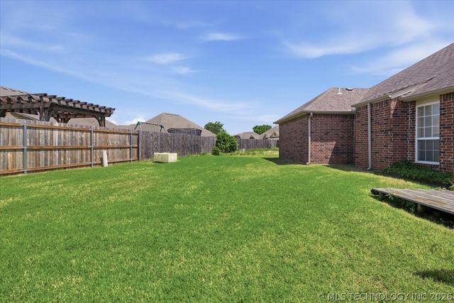 12720 N 124th Place E, Collinsville, OK 74021
